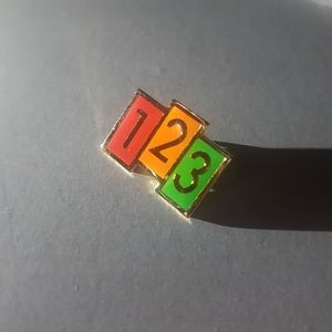 {FWP} 1 2 3 Pin